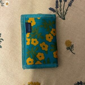 baggu nylon wallet ( Blue Calico Floral )